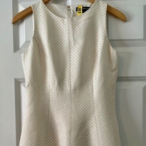 Elegant white and gold American living fitted sleeveless dress